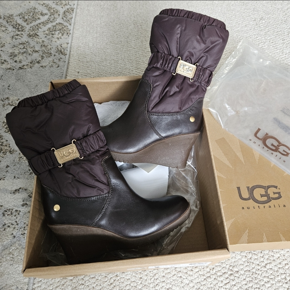 Vintage UGG winter boots (never worn)